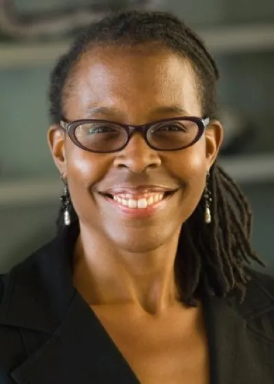 Lisa Simms Booth shares her story in our May 2021 Advocate Spotlight blog
