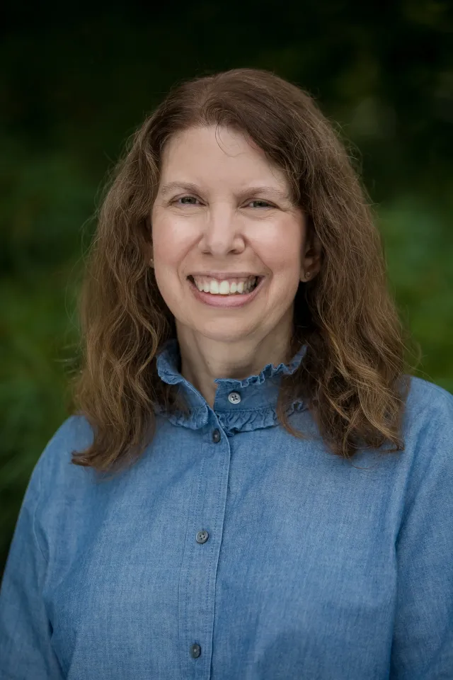 Portrait of Rachel Saks