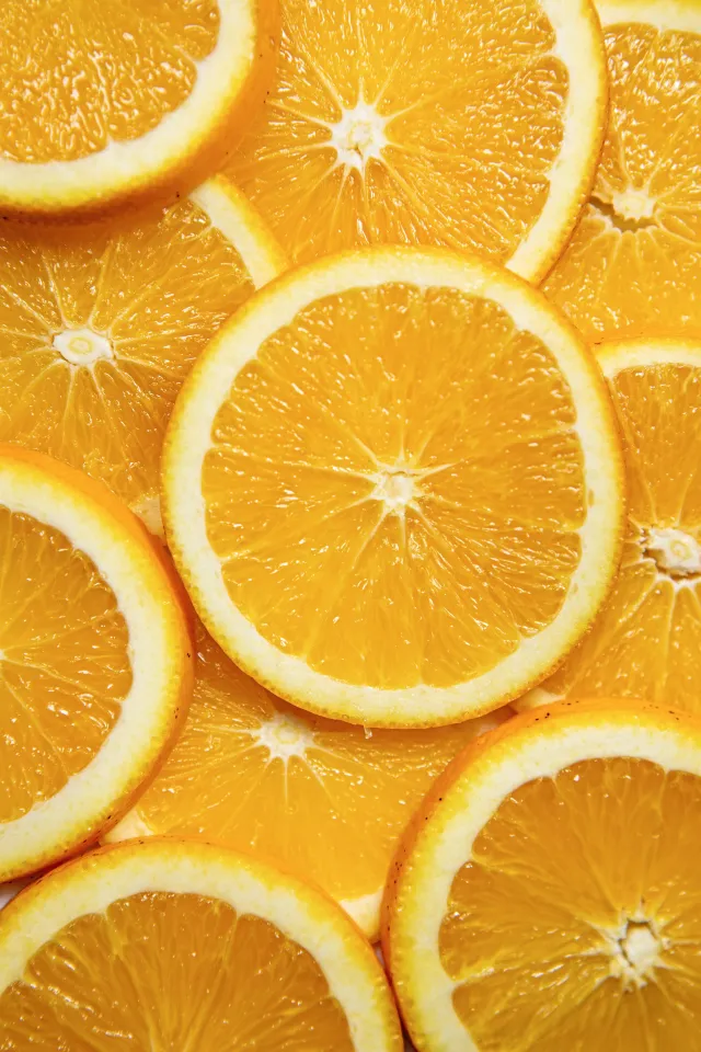 Multiple lemon slices
