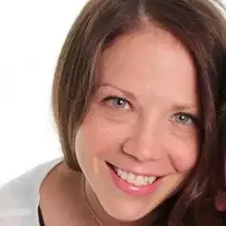 portrait of helpline navigator jeanette