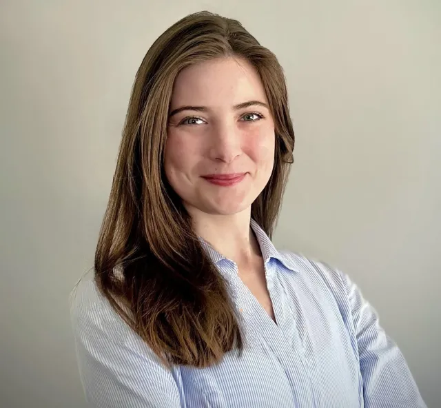 Suzannah headshot
