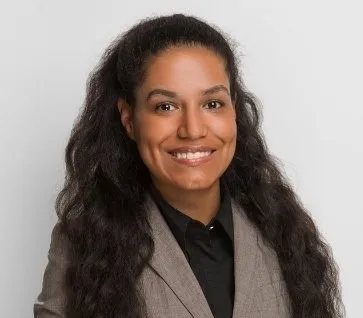 Dr. Analiz Rodriguez smiles in a professional headshot