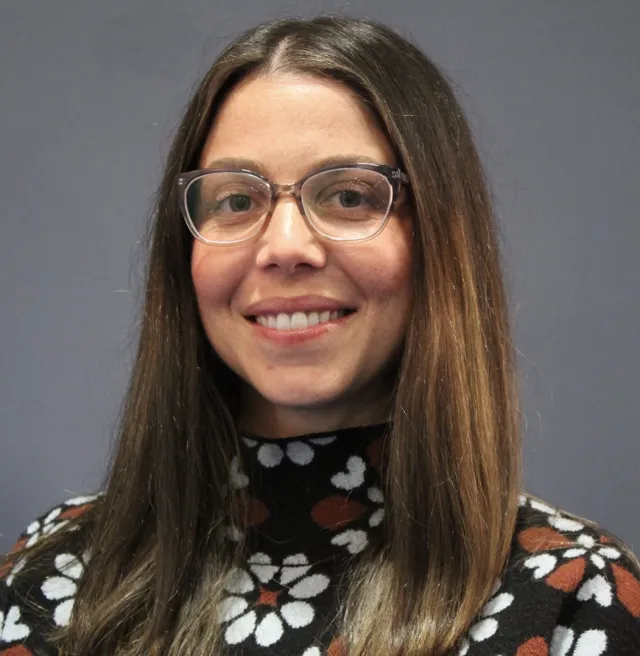 Dina Headshot
