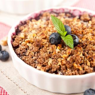 Pear and Blueberry Crumble