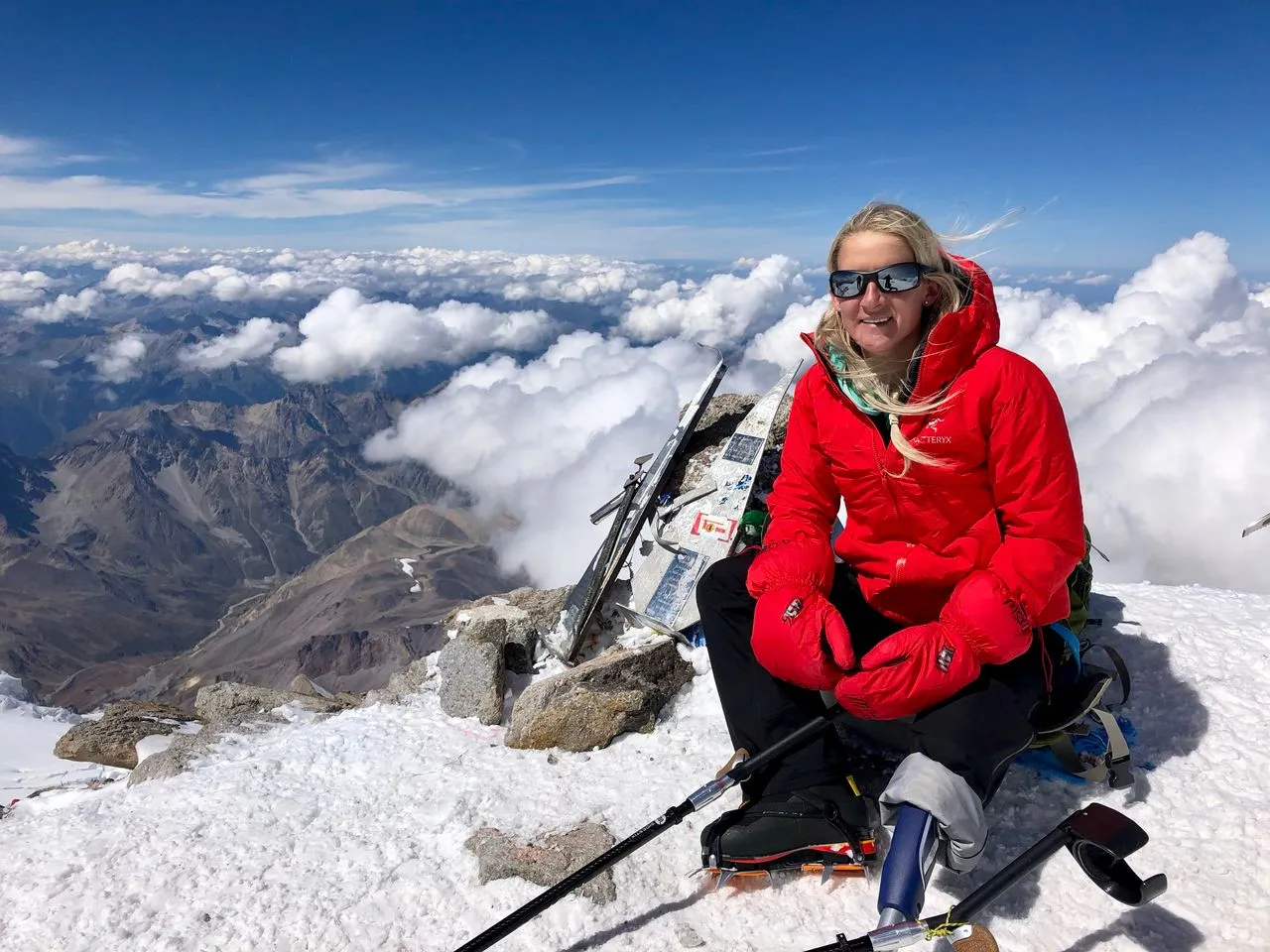 KirstieSummitMtElbrus